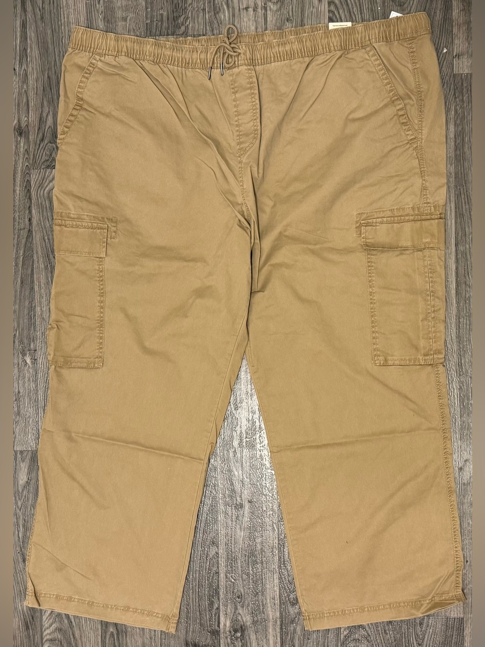 No Boundaries Men’s 4XL Wide Leg Cargo Pants Urban Khaki NWT